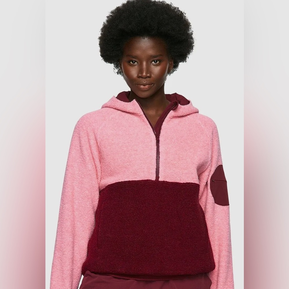 Outdoor Voices pink & red MegaFleece 1/2 zip hoodie size L